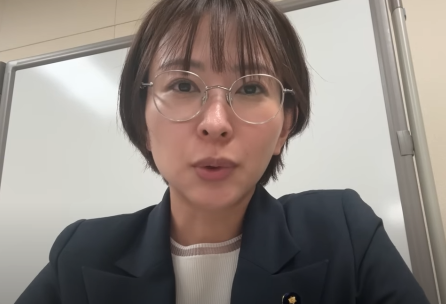 さとうさおりは偏差値40の茨城県立高校！貧乏で大学には行けなかった！